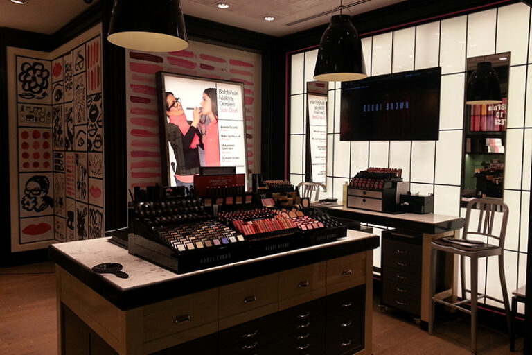 Bobbi Brown Akmerkez — fotoğraf 3