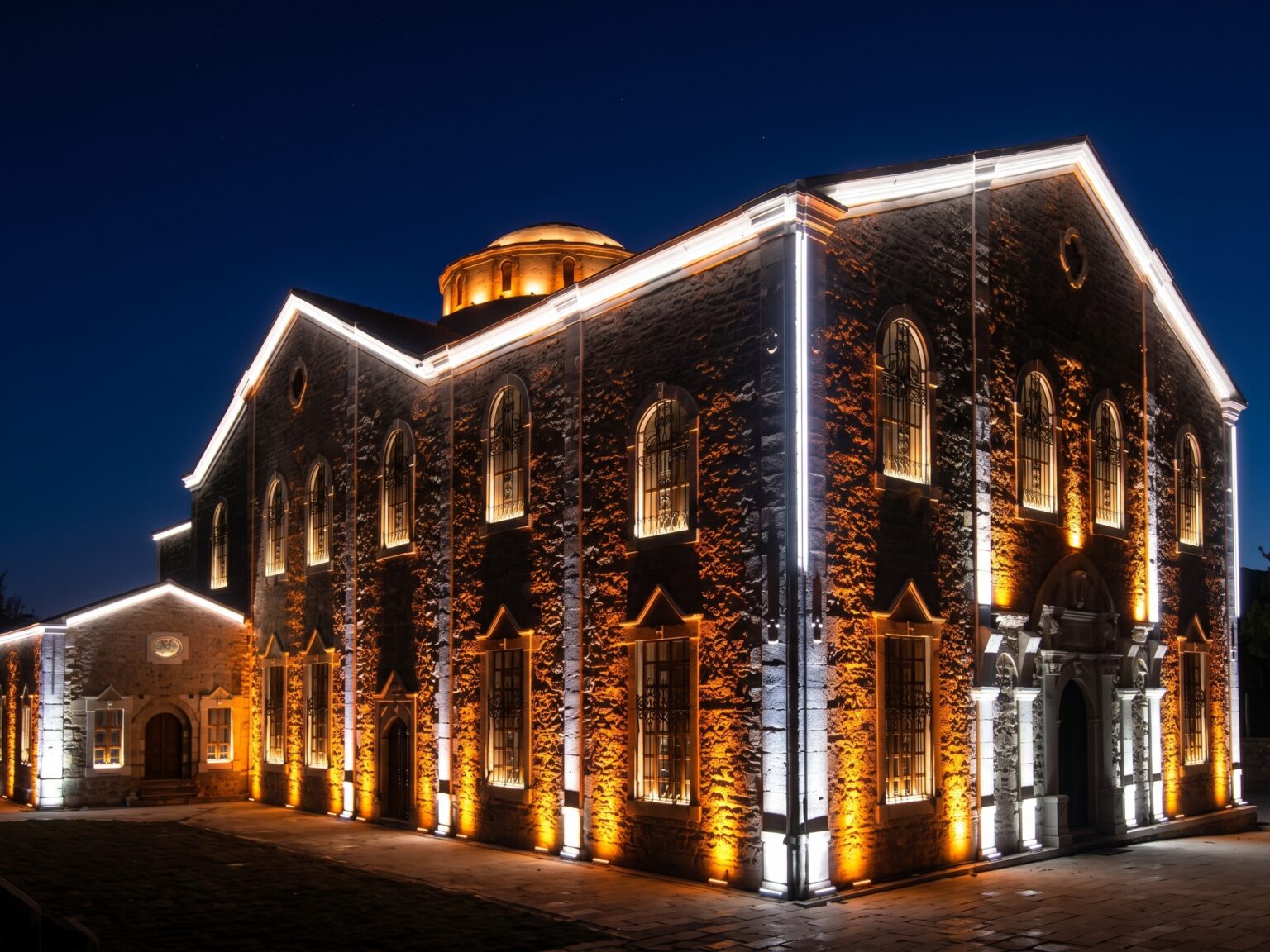 Eskişehir Sivrihisar Surp Yerrortutyun Ermeni Kilisesi projesi kapak fotoğrafı