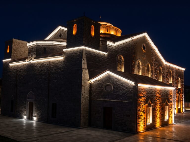 Eskişehir Sivrihisar Surp Yerrortutyun Ermeni Kilisesi — fotoğraf 7
