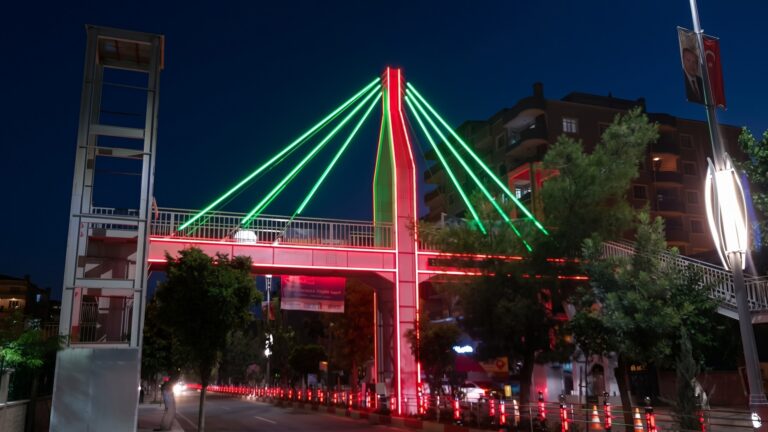 Siirt Belediyesi Üst Geçit — fotoğraf 3