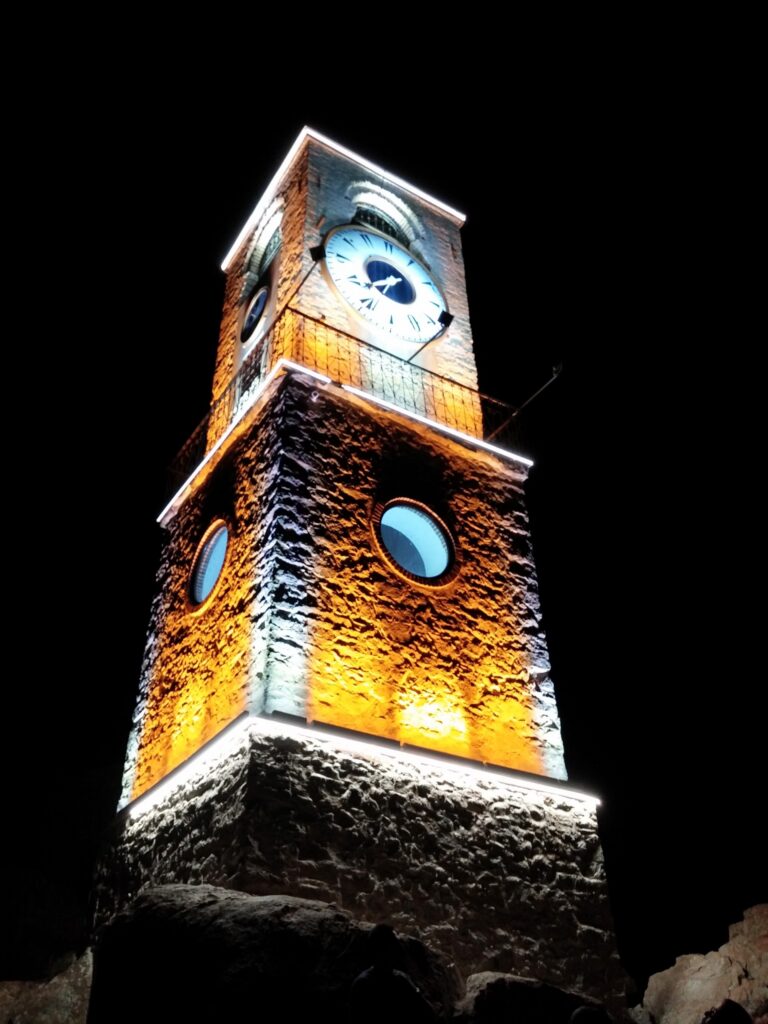 Sivrihisar Saat Kulesi — fotoğraf 13
