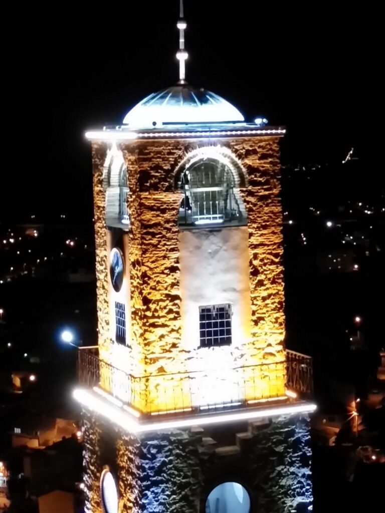 Sivrihisar Saat Kulesi — fotoğraf 14