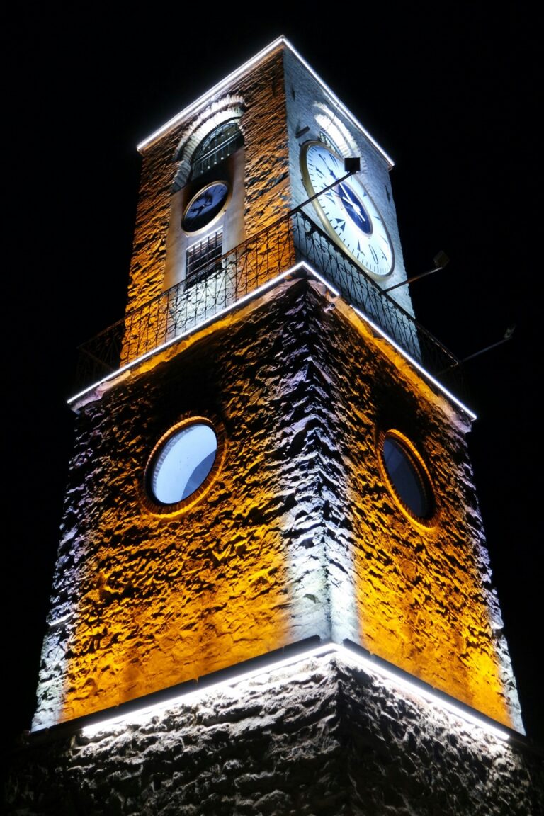 Sivrihisar Saat Kulesi — fotoğraf 17