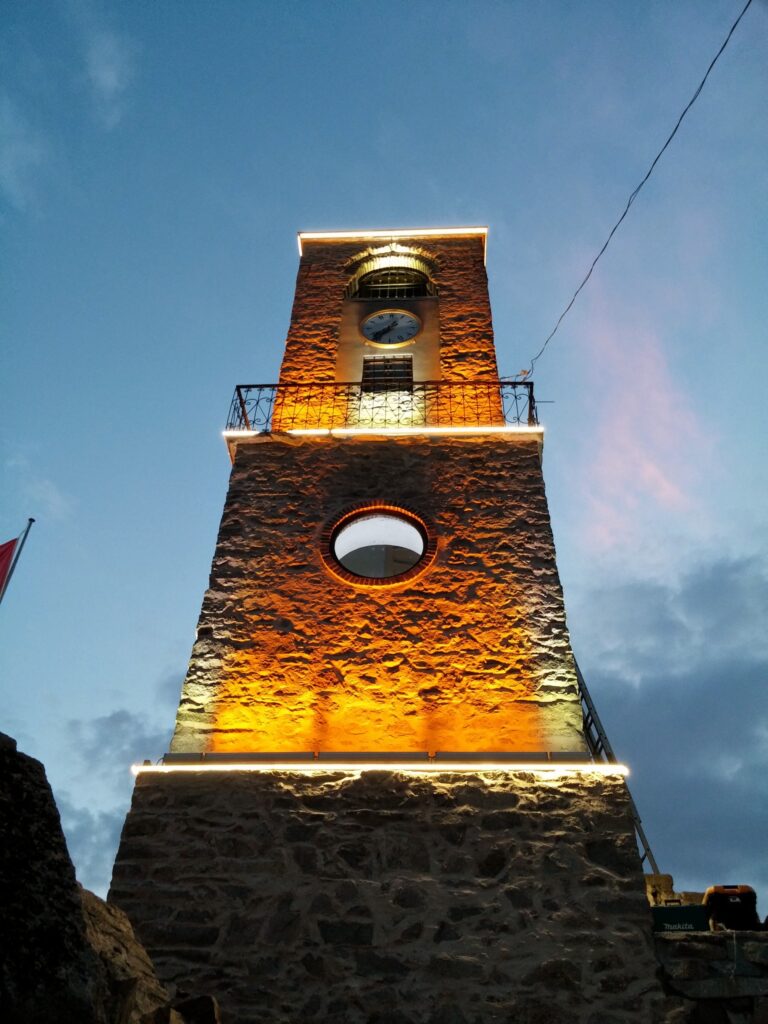 Sivrihisar Saat Kulesi — fotoğraf 9