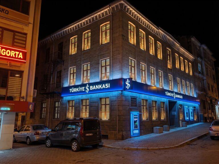 Türkiye İş Bankası 1 — fotoğraf 4