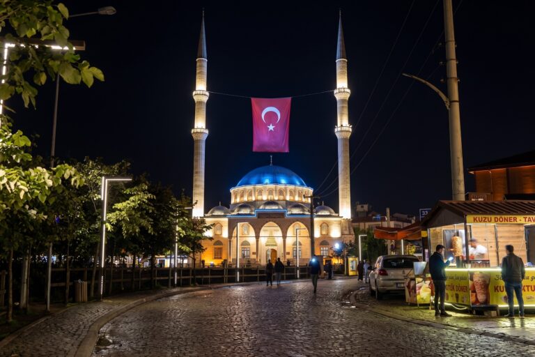 Uzungöl Cami — fotoğraf 6